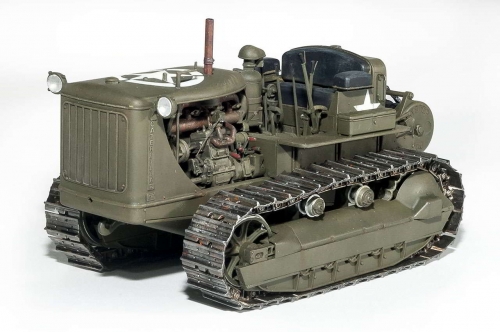 35225     МI.    "Американский трактор "CATERPILLAR" с лебедкой и экипажем 3 фигуры.                                                                                                                                                                           
