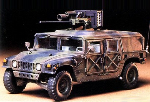 35143     Т.     Американский автомобиль Hummer With M242 Bushmaster.