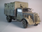 216    I.    Немецкий грузовик "ОПЕЛЬ БЛИЦ".