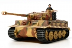 32575     T.    Немецкий тяжелый танк  "Tiger" I, поздняя версия, с одной фигурой.
