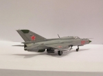 7202     З.    Советский самолет МиГ -21 ПФМ