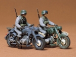 35023    T.    Немецкие мотоциклисты на BMW R75 и Zundapp KS750