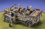35139  MI.   Немецкий автомобиль Kfz.70 MB L1500A 4x4 с экипажем" (6 фигур)