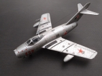 7317     З.    Советский истребитель "МиГ-15"