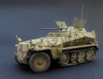 35115   T.  Немецкий полугусеничный легкий БТР разведки Sd.kfz.250/9 с 20-мм пушкой + (1 фигура)