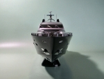 05145     Re.    Английская спортивная моторная яхта "Sunseeker Predator" 108.
