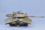 00335     Т.     Американский основной боевой танк M1A1 "Abrams" с минным тралом.