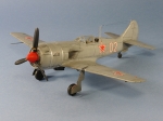 81760       HB.     Советский истребитель Ла-11.