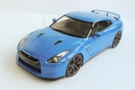 24300     T.    Японский автомобиль спорткар "Nissan" GT-R.