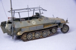 6246    Д.    Немецкий бронетранспортер SD.KFZ.251/6 AUSF.C "ХАНОМАГ".