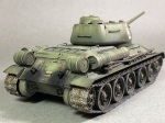 3687     З.     Советский средний танк "Т-34/85" (обр.1944г)