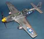 02401  Тр.  Американский дальний истребитель и штурмовик  P-51D Mustang IV