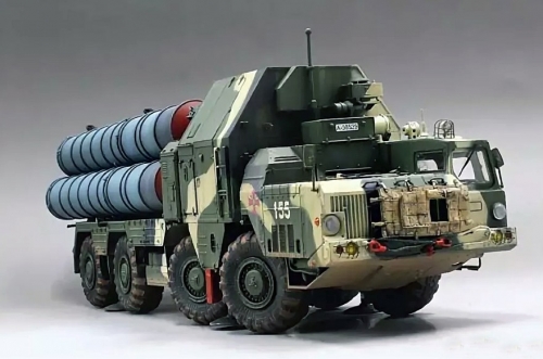 01038     Тр.    Советская ракетная установка  ПУ 5П85С с ракетами 48Н6Е ЗРК С-300 ПМУ 