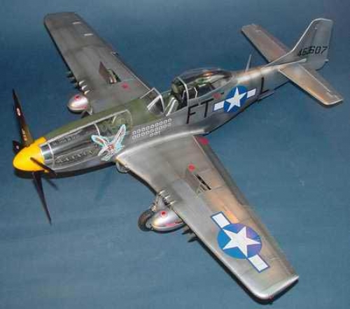 02401  Тр.  Американский дальний истребитель и штурмовик  P-51D Mustang IV