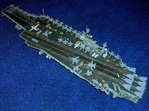 5522    I.    Американский корабль  "КИТТИ ХОК" CV-63.