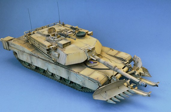 00335     Т.     Американский основной боевой танк M1A1 