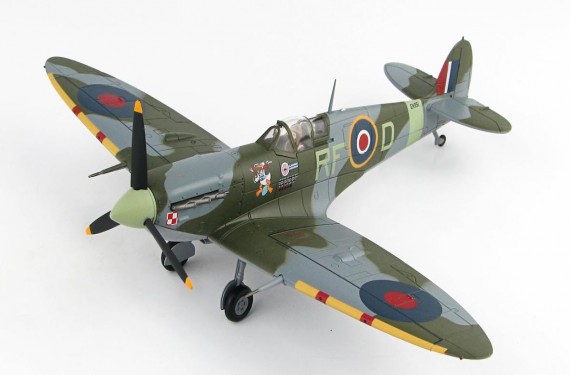02403  Тр.  Британский истребитель Supermarine Spitfire Mk.Vb