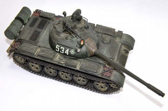 230     С.    Советский танк T-54 Б