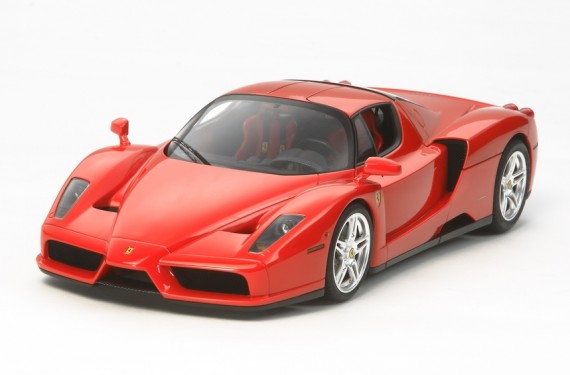 23209  Т.  Итальянский спортивный автомобиль  ENZO FERRARI Giallo Modena  PREMIUM MODEL